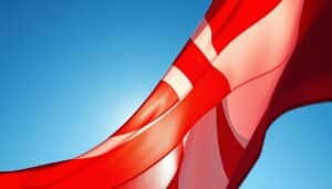 wie heißt die dänische Flagge